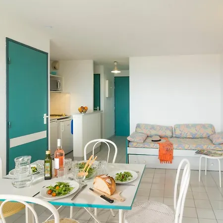 公寓式酒店 Vacanceole - Savanna Beach- Terrasses De Savanna 2*