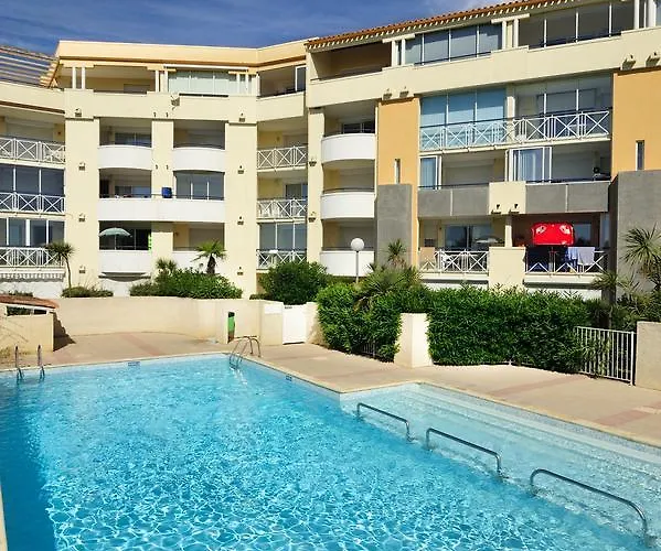 아파트호텔 Vacanceole - Savanna Beach- Terrasses De Savanna 3*